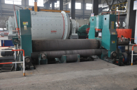 鑫海生產(chǎn)車間球磨機(jī)